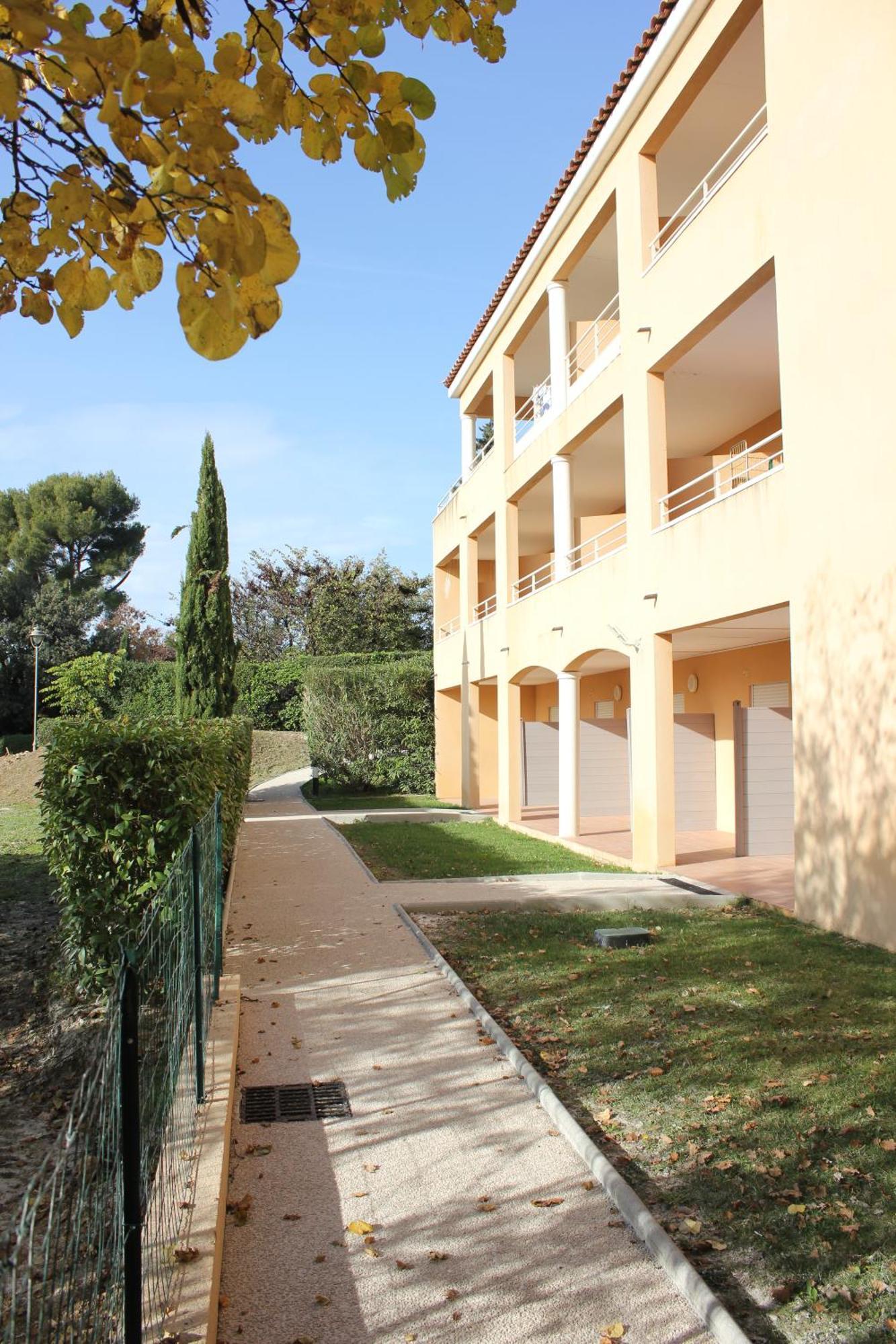 The Originals City, Hôtel Côté Sud, Marseille Est (Inter-Hotel) Allauch Exterior foto